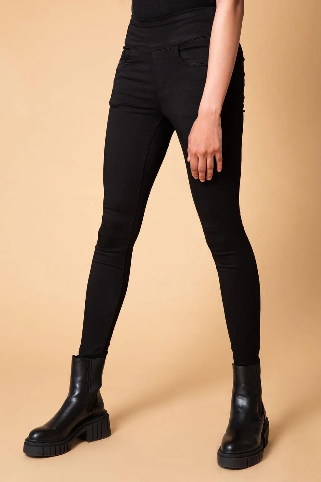 Black Pull On Skinny Jeans