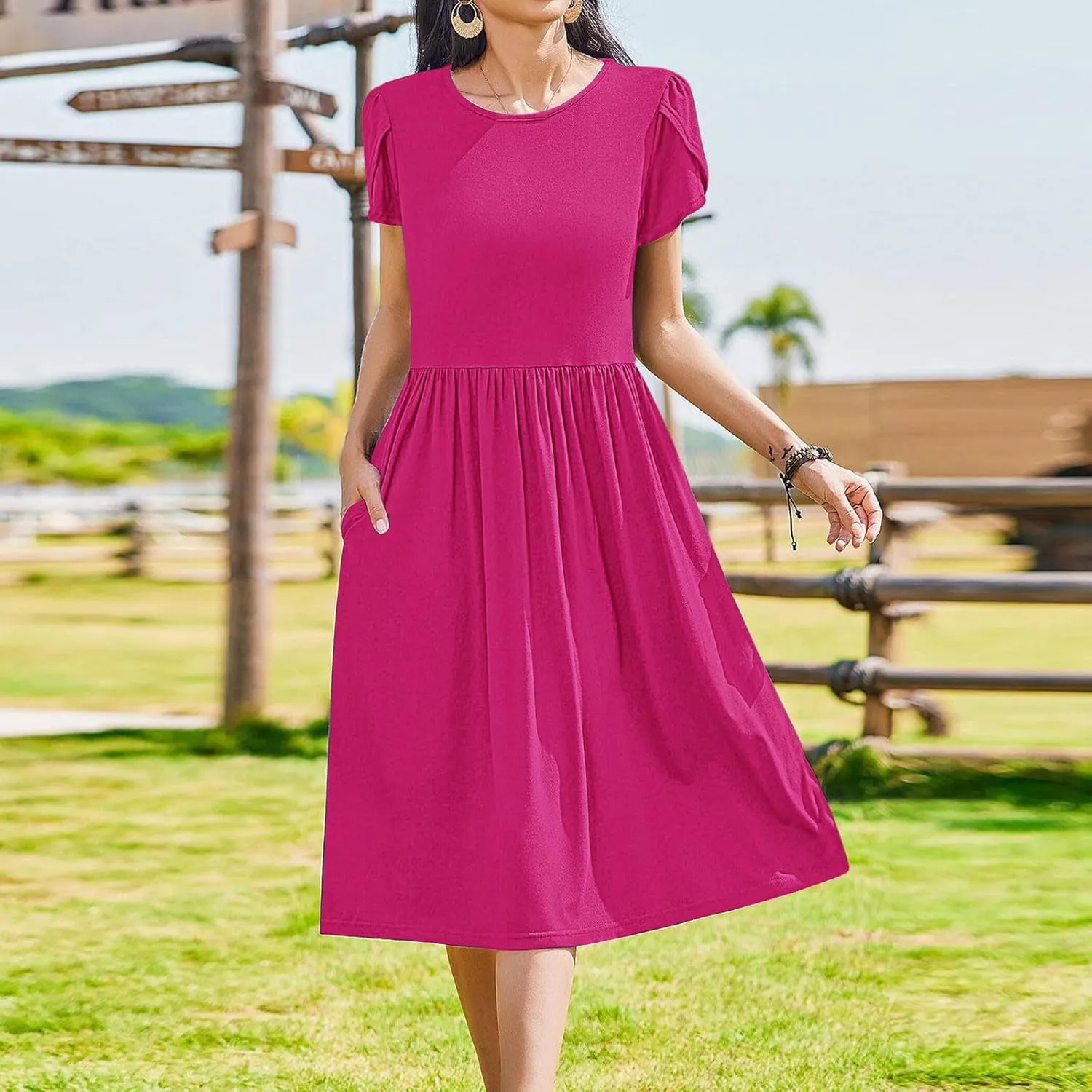 Womens Casual Dress for Summer Short Sleeve Pleated Dress Flowy Floral Beach Dress with Pockets A Line Midi Sundress
